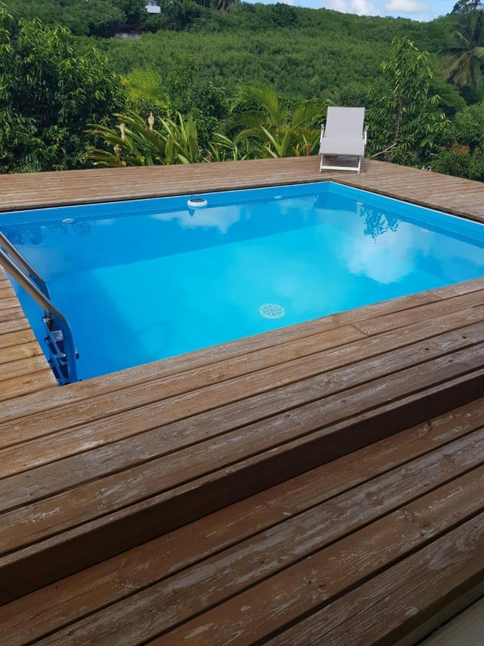 Studio Avec Piscine, A 3 Minutes A Pied Des Plages Sainte-Anne  Extérieur photo